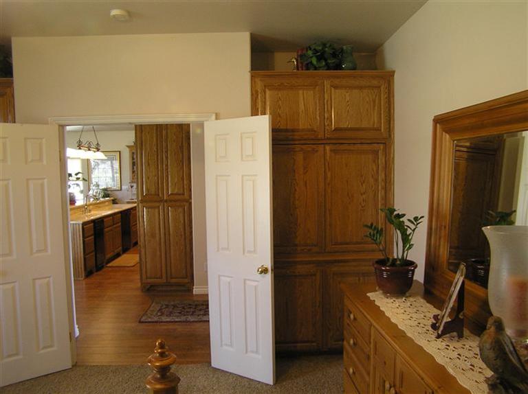 27881 Bear Valley Road Tehachapi, CA 93561 - Photo 34 of 81 Gallery Image 34