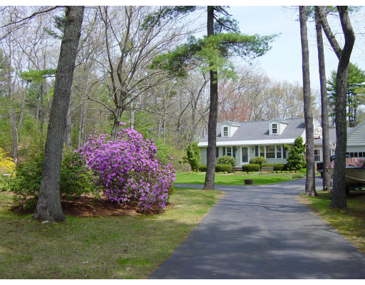 99 Daniels Road Rowley, MA 01969 - Photo 2 of 3 Gallery Image 2