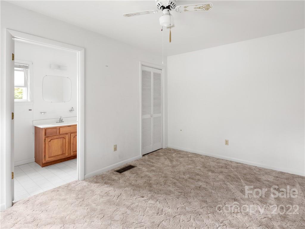 14 Spring Cove Road Asheville, NC 28804 - Photo 11 of 20 Gallery Image 11