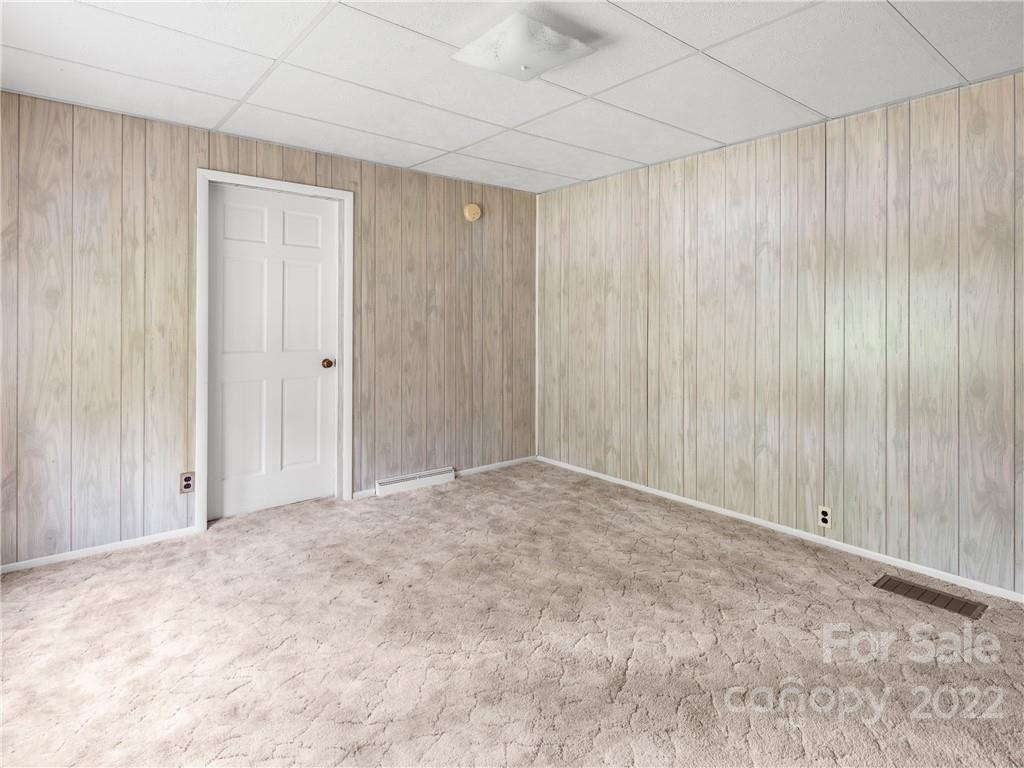 14 Spring Cove Road Asheville, NC 28804 - Photo 3 of 20 Gallery Image 3