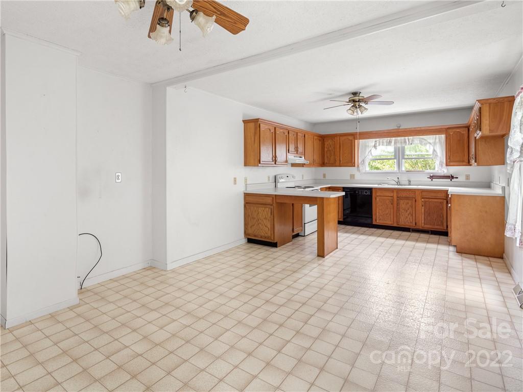 14 Spring Cove Road Asheville, NC 28804 - Photo 6 of 20 Gallery Image 6