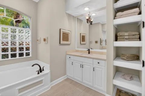 $1,089,000 | 12657 Oak Run Court, Boynton Beach, FL 33436