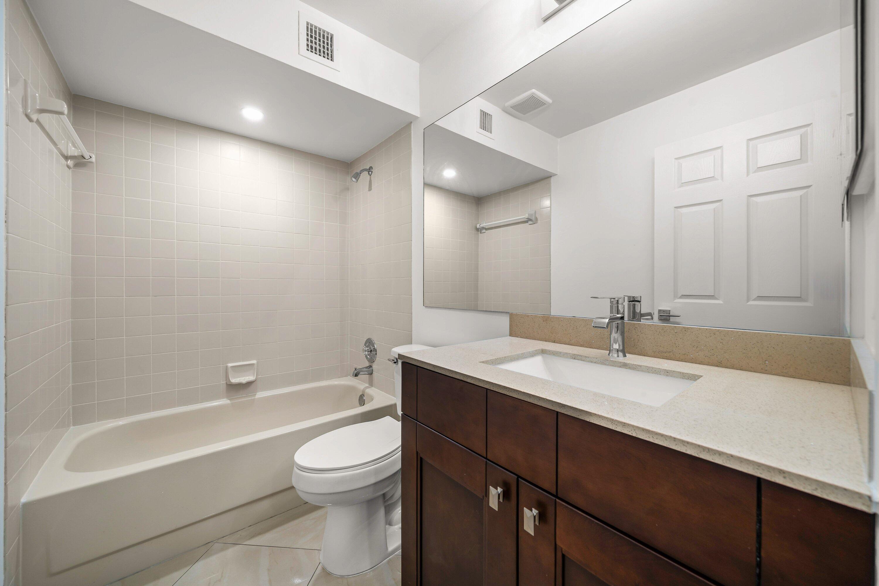 5331 Buckhead Circle, Unit 1030 Boca Raton, FL 33431 - Photo 24 of 50 024-5331BuckheadCircle-BocaRaton-FL-3348