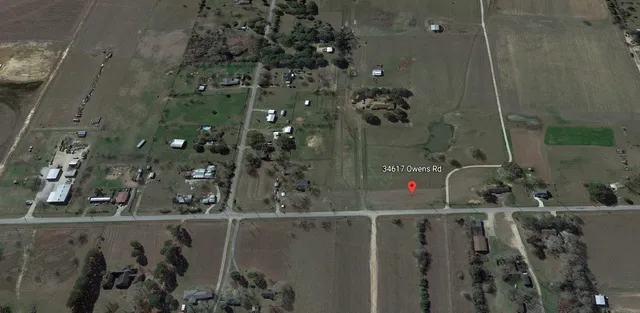 $299,999 | 34617 Owens Road, Hempstead, TX 77445