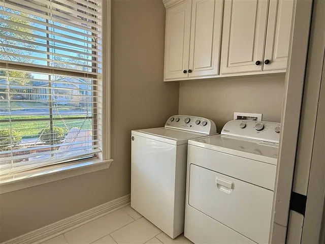 $2,300 | 3680 Lawrence Lane, Lake Charles, LA 70605