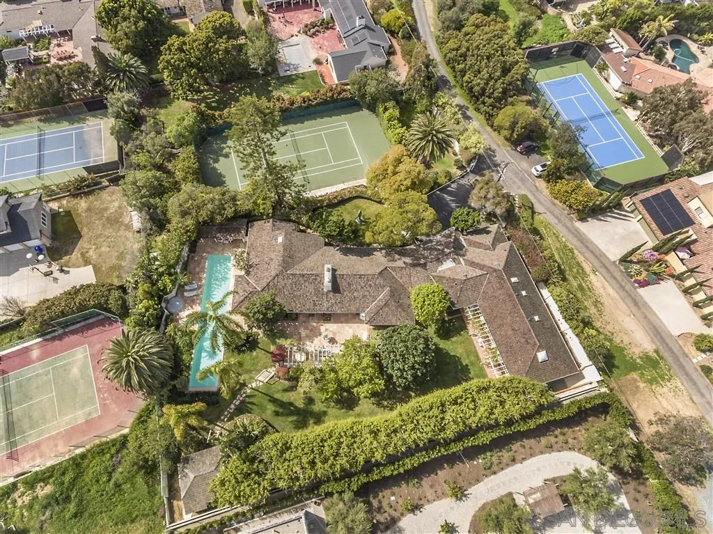 8317 La Jolla Shores Drive La Jolla, CA 92037 - Photo 24 of 25 an aerial view of residential house with outdoor space