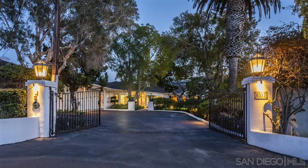 8317 La Jolla Shores Drive La Jolla, CA 92037 - Photo 4 of 25 a view of road with trees