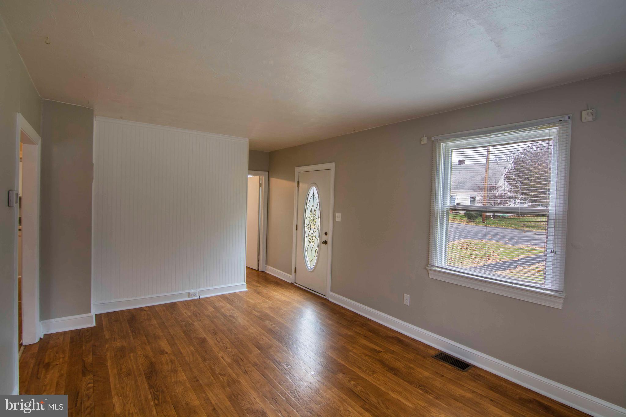 714 Crosby Road Front Royal, VA 22630 - Photo 6 of 35