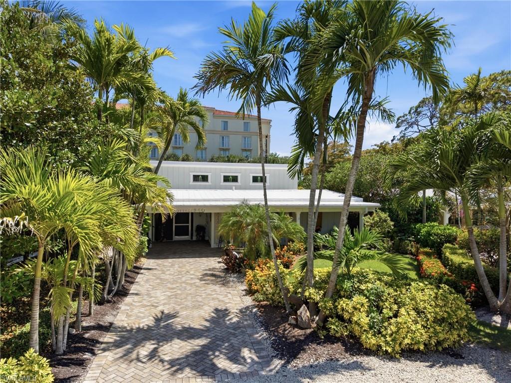 840 Myrtle Terrace Naples, FL 34103 - Photo 40 of 49