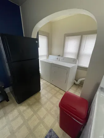 $499,000 | 4013 South Wayne Avenue, Fort Wayne, IN 46807