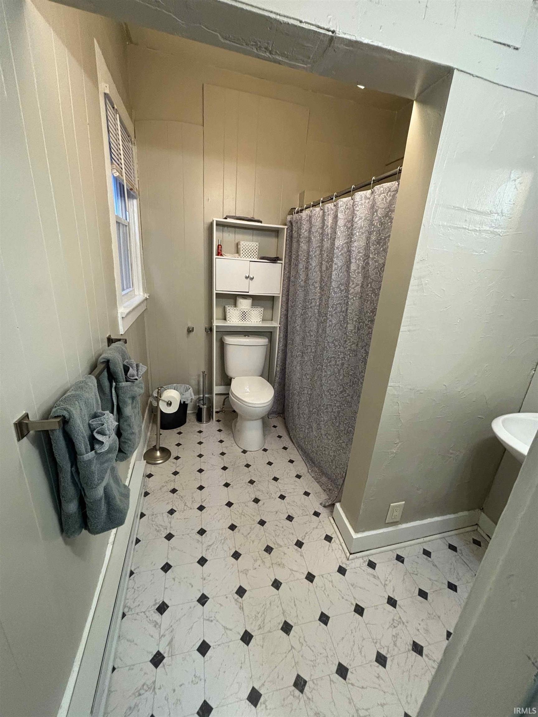 4013 South Wayne Avenue Fort Wayne, IN 46807 - Photo 16 of 26