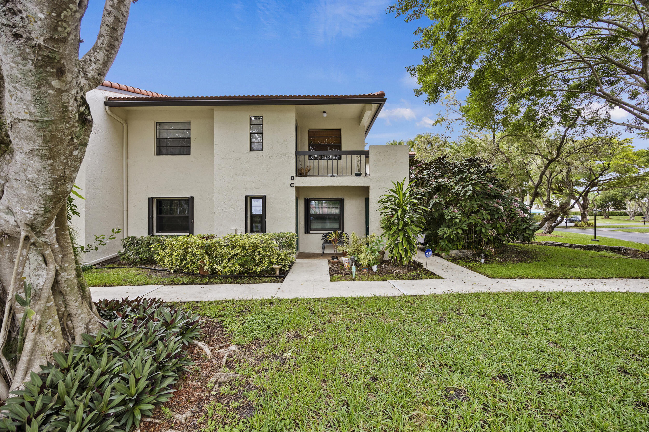 21691 Tall Palm Circle