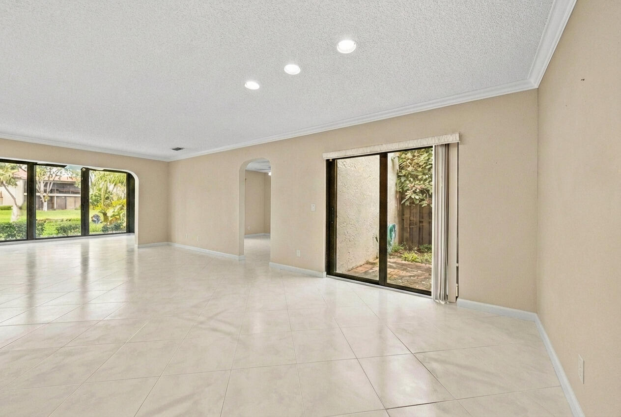 21691 Tall Palm Circle, Unit 3C Boca Raton, FL 33433 - Photo 13 of 74 collov-ai_20260201182641_1d7fpf