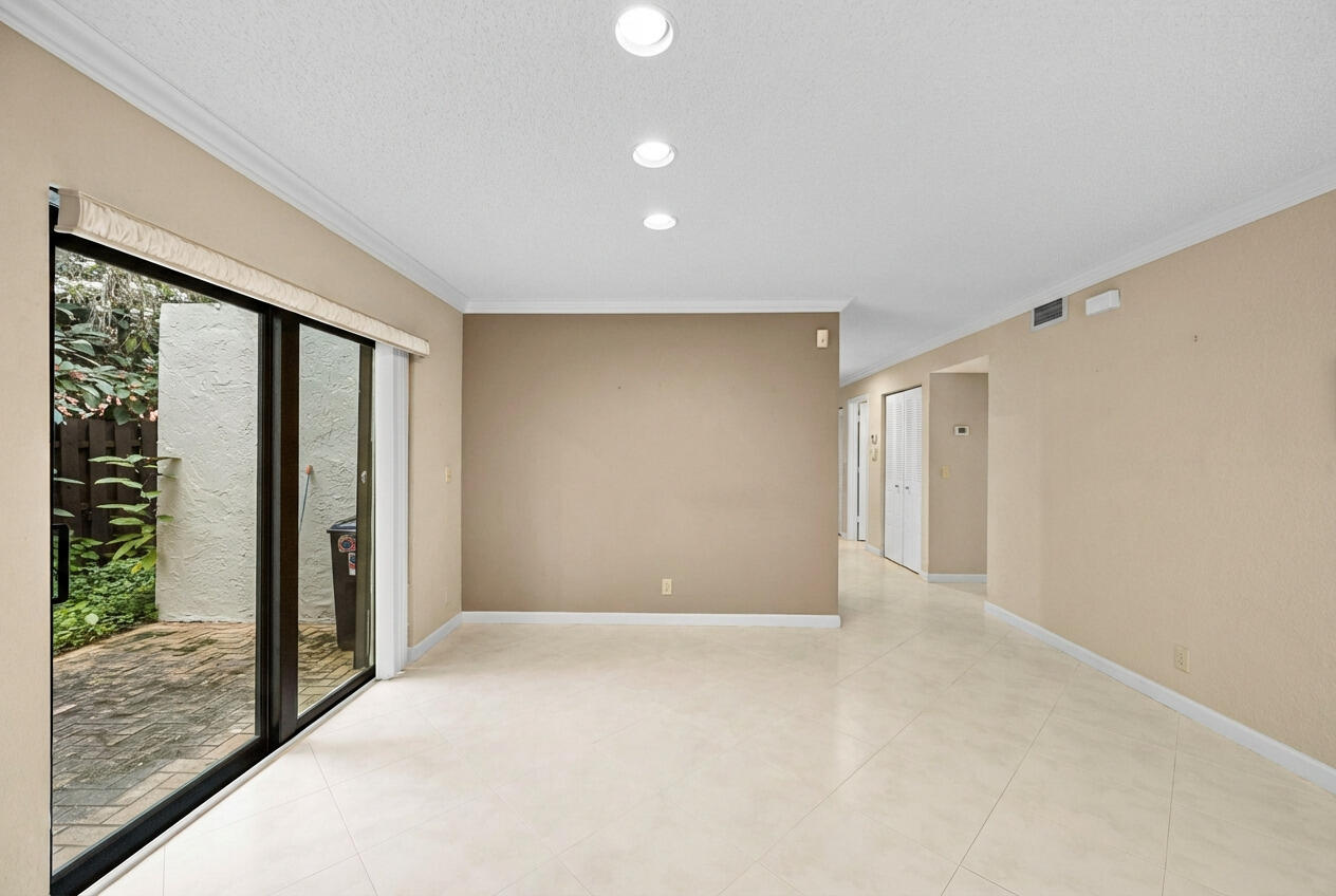 21691 Tall Palm Circle, Unit 3C Boca Raton, FL 33433 - Photo 9 of 74 collov-ai_20260201181525_j0kde0