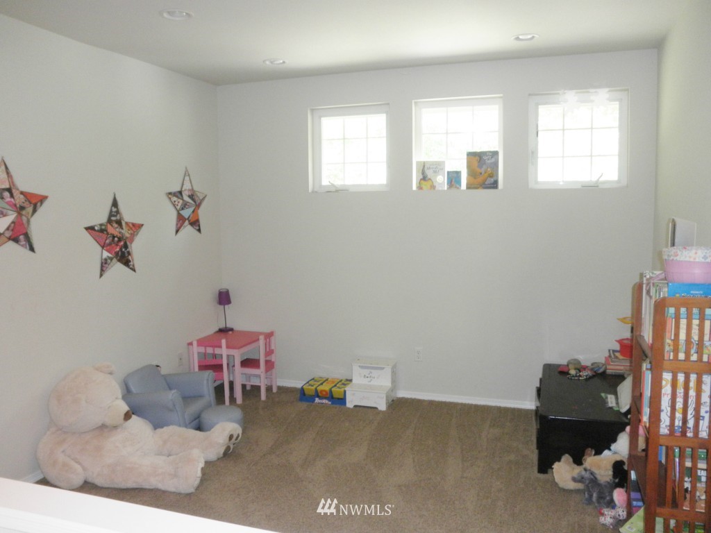 15511 Larson Loss Road East Buckley, WA 98321 - Photo 10 of 14 Gallery Image 10