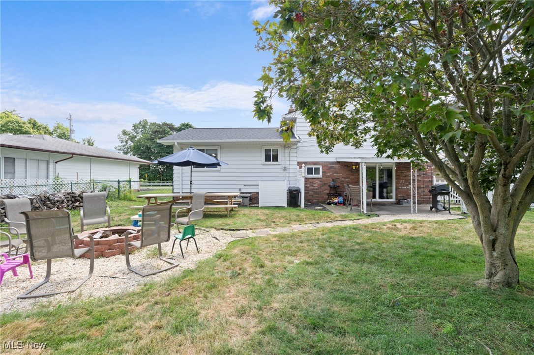 21104 Mastick Road Cleveland, OH 44126 - Photo 32 of 33
