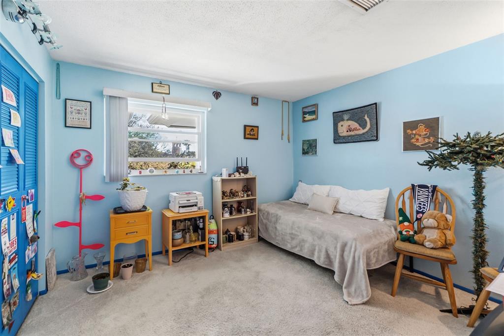 531 Sutton Place, Unit 14 Longboat Key, FL 34228 - Photo 14 of 29