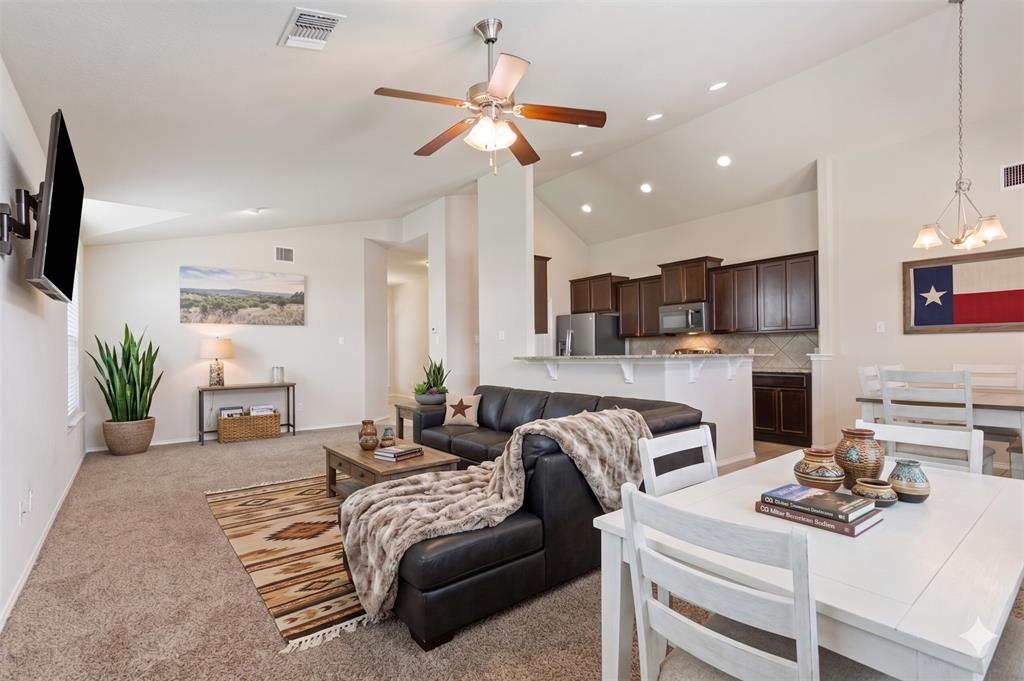 9448 Centennial Drive Waco, TX 76708 - Photo 18 of 40 AI staging