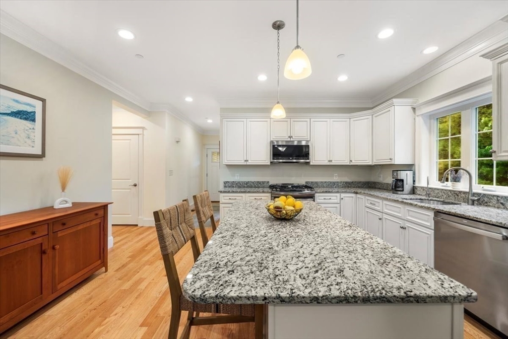 10 Milestone Way, Unit 10 Hanover, MA 02339 - Photo 14 of 42 Gallery Image 14