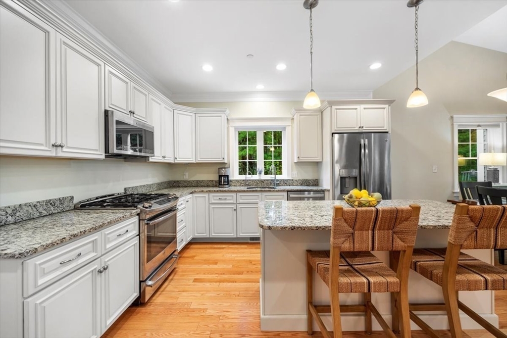 10 Milestone Way, Unit 10 Hanover, MA 02339 - Photo 10 of 42 Gallery Image 10