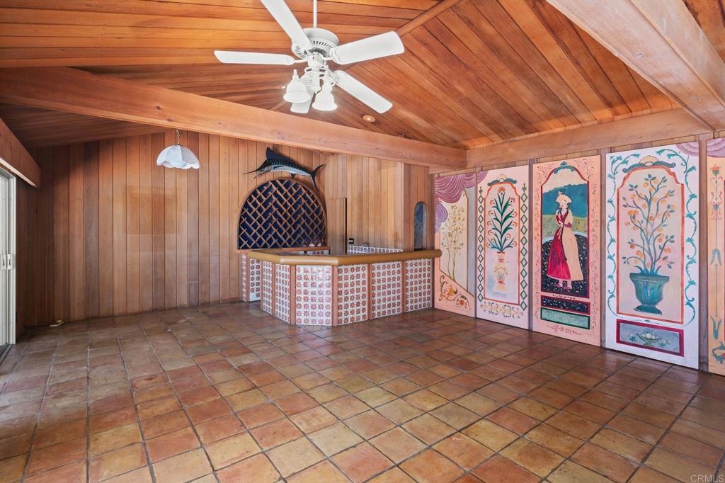 14048 San Pasqual Valley Road Escondido, CA 92027 - Photo 43 of 55 a view of entryway