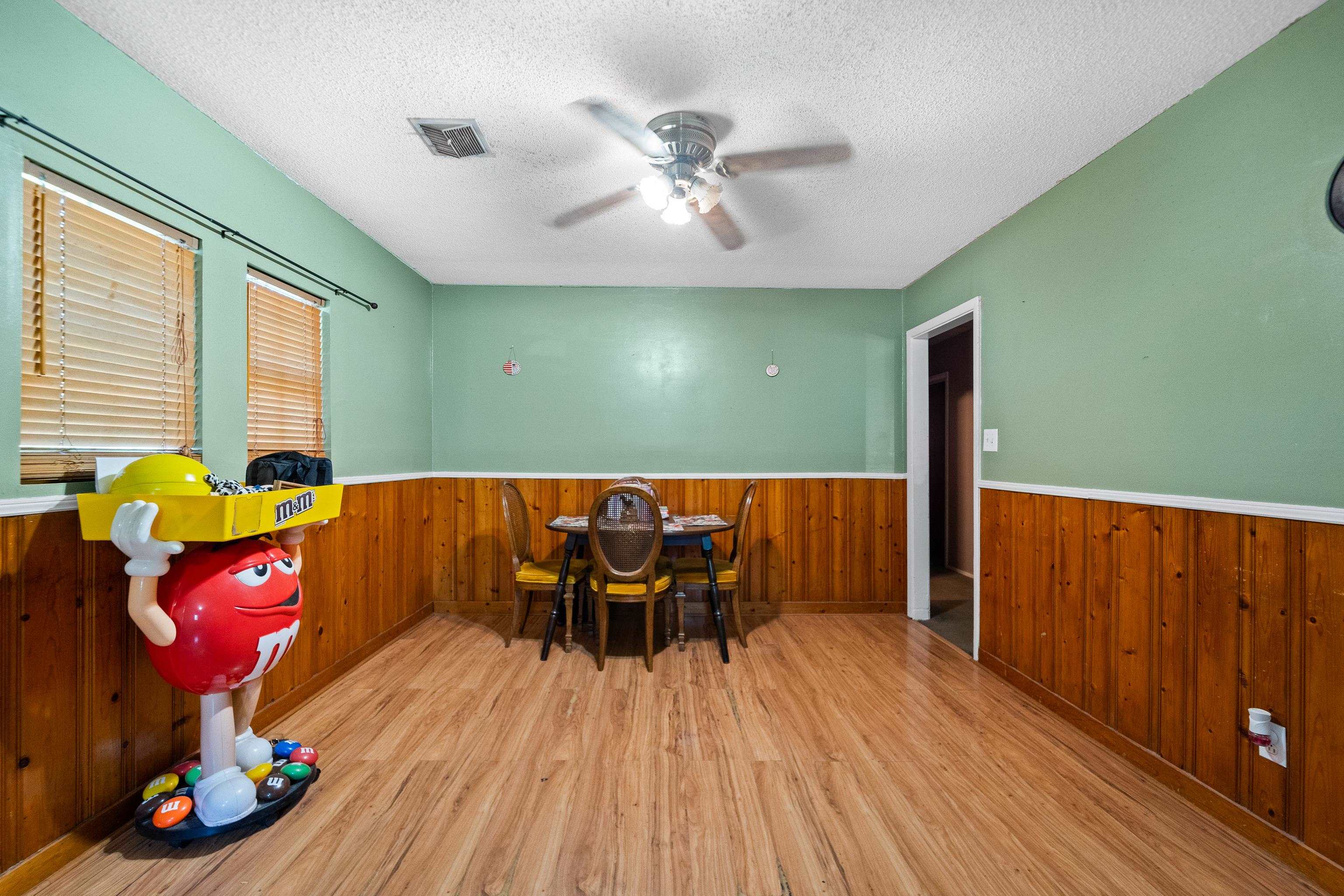 1103 North Cedar Street Loxley, AL 36551 - Photo 8 of 9 Dining Area