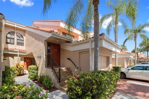 $3,875 | 17364 Boca Club Boulevard, Unit 503, Boca Raton, FL 33487