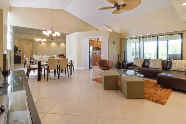 $3,875 | 17364 Boca Club Boulevard, Unit 503, Boca Raton, FL 33487