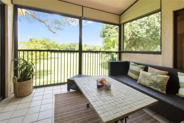 $3,875 | 17364 Boca Club Boulevard, Unit 503, Boca Raton, FL 33487