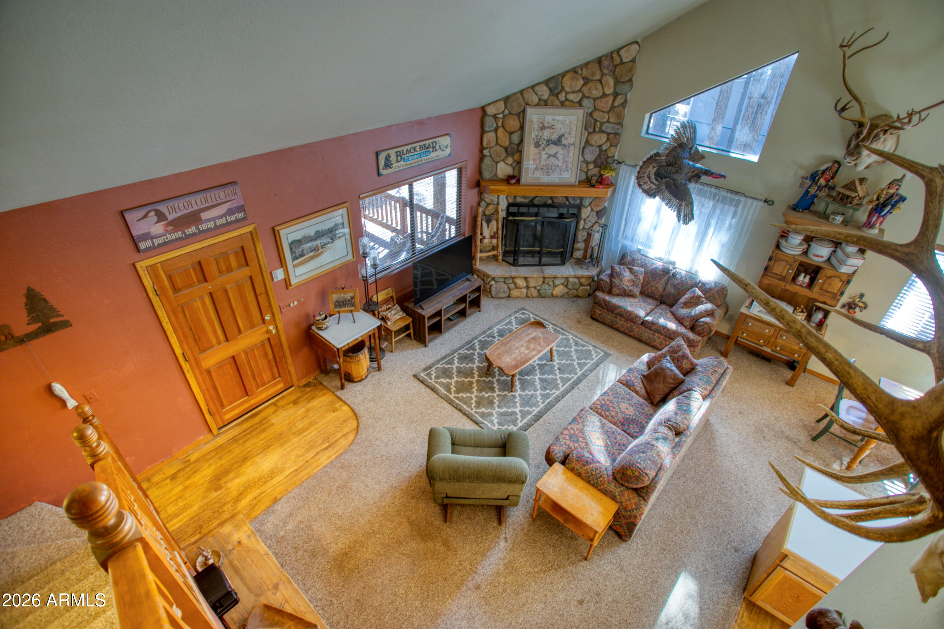 146 Deer Run Road Pinetop, AZ 85935 - Photo 10 of 44 LOFT TO LIVING