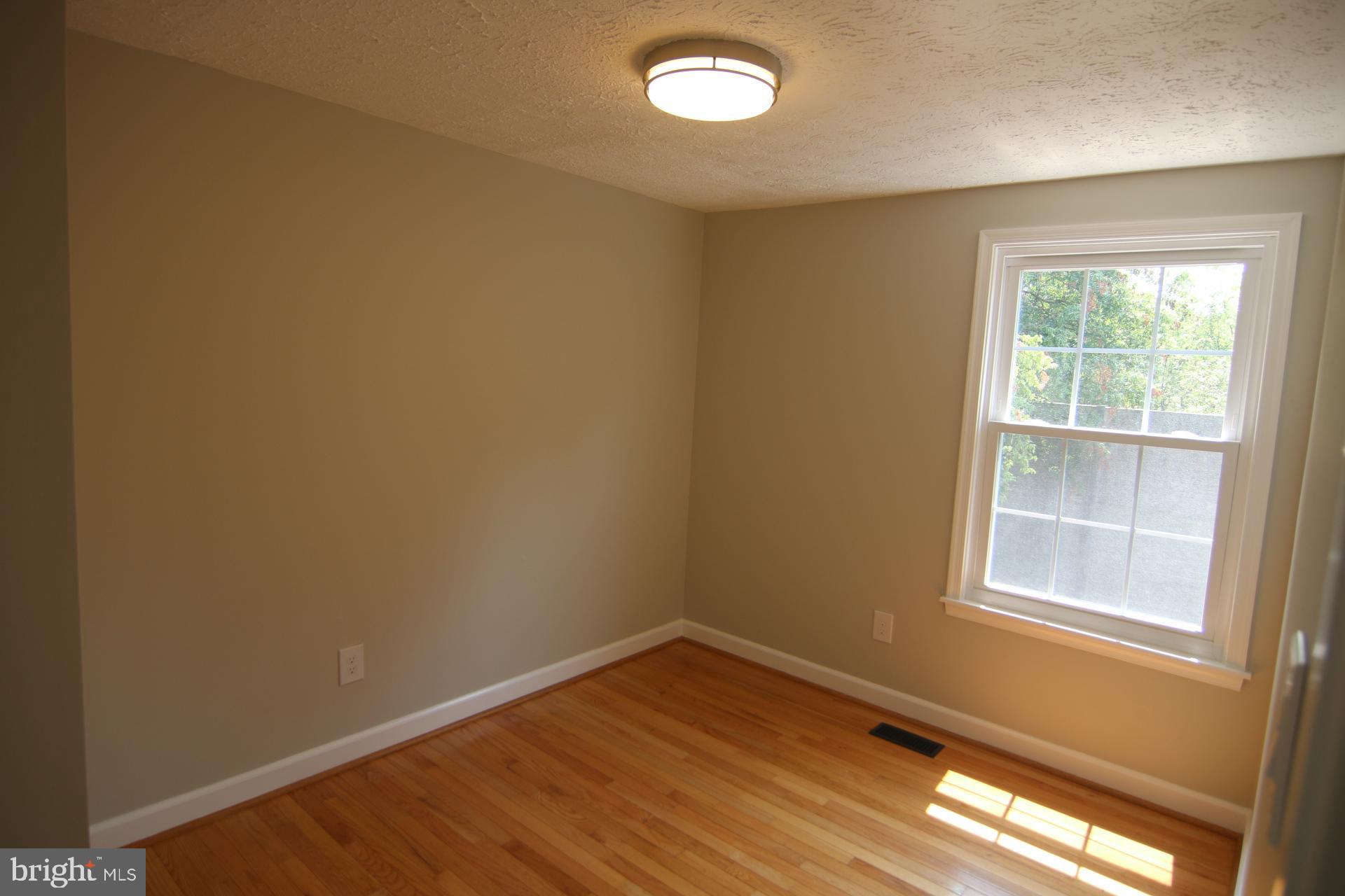 6967 Villa-Del-Rey Court Springfield, VA 22150 - Photo 22 of 48