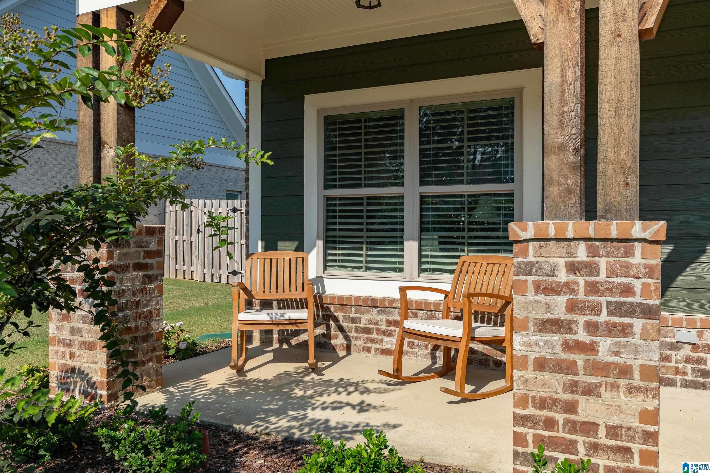762 Pineview Road Birmingham, AL 35210 - Photo 4 of 30