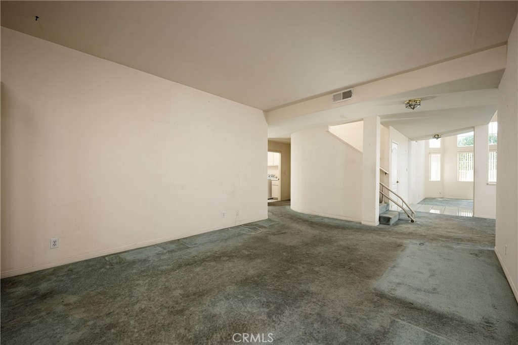 21420 South Perry Street Carson, CA 90745 - Photo 18 of 35
