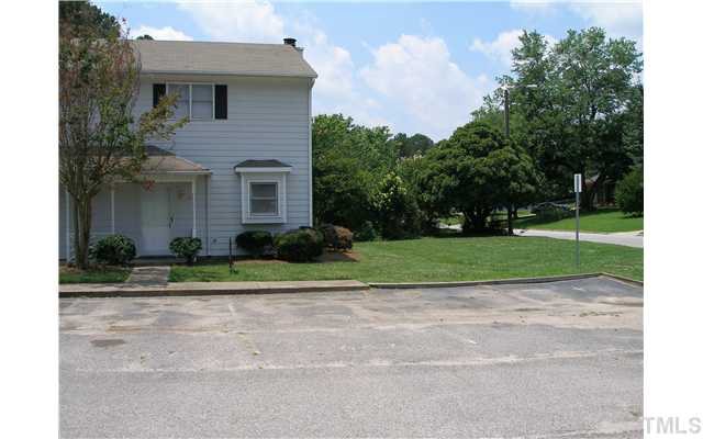 647 Springview Trail Garner, NC 27529 - Photo 1 of 6 Gallery Image 1