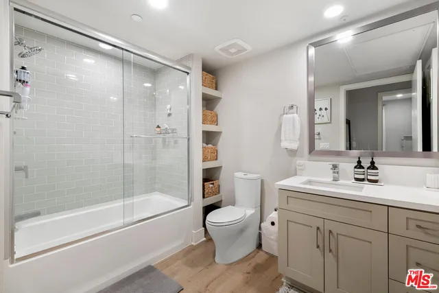 $1,250,000 | 6030 South Seabluff Drive, Unit 316, Los Angeles, CA 90094