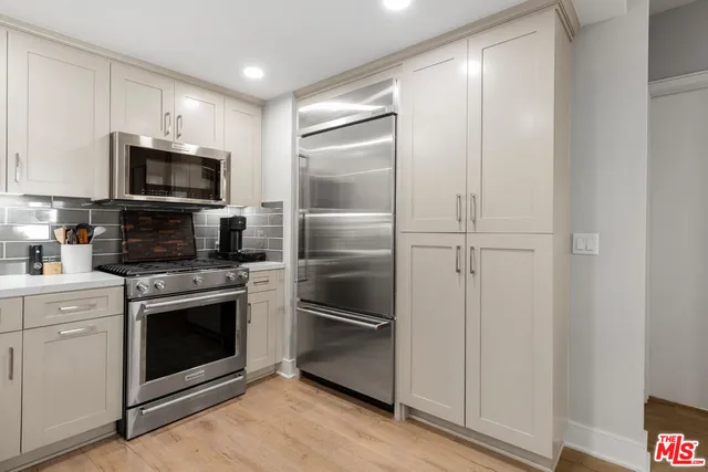 $1,250,000 | 6030 South Seabluff Drive, Unit 316, Los Angeles, CA 90094