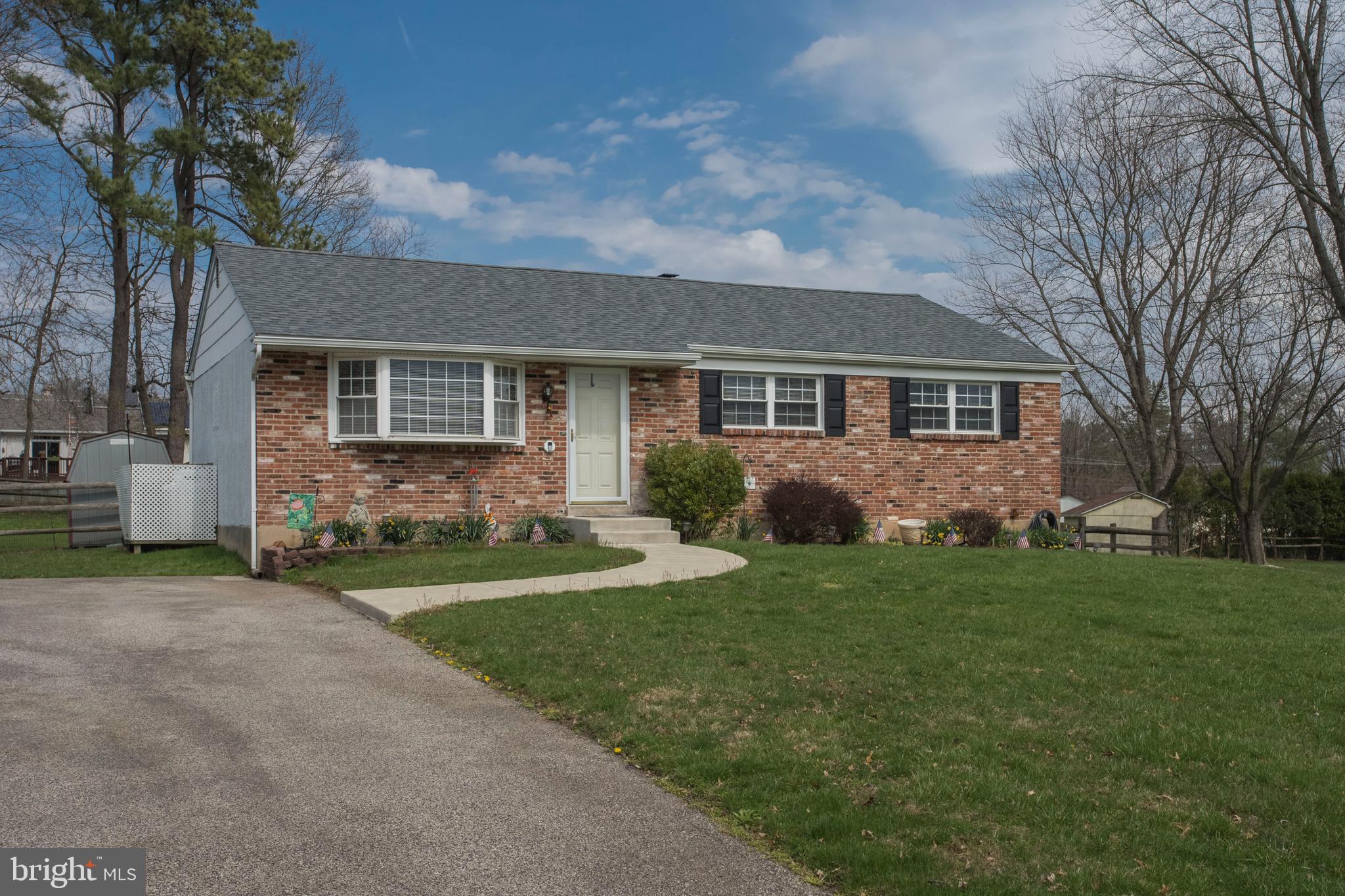 602 Lisa Road Norristown, PA 19403 - Photo 2 of 19 Gallery Image 2