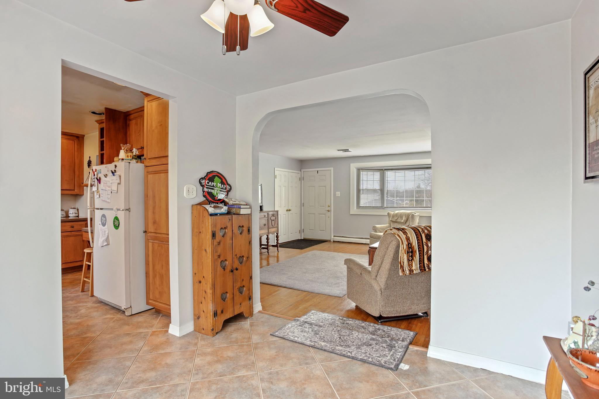 602 Lisa Road Norristown, PA 19403 - Photo 8 of 19 Gallery Image 8