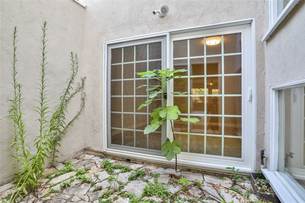 10 Sandstone Irvine, CA 92604 - Photo 31 of 68