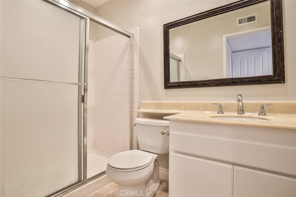 10 Sandstone Irvine, CA 92604 - Photo 32 of 68