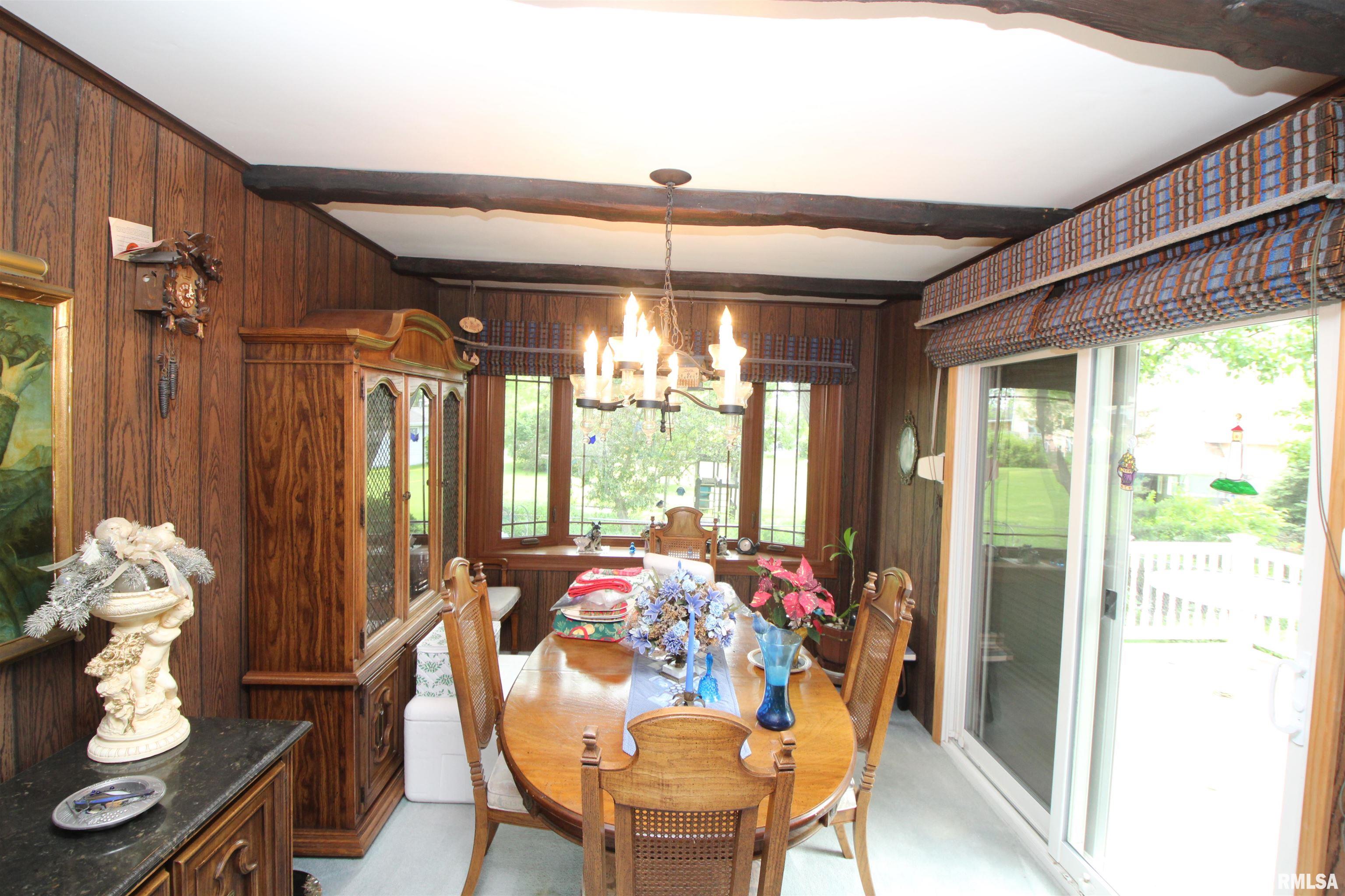 1616 West Queens Court Road Peoria, IL 61614 - Photo 21 of 52 Gallery Image 21