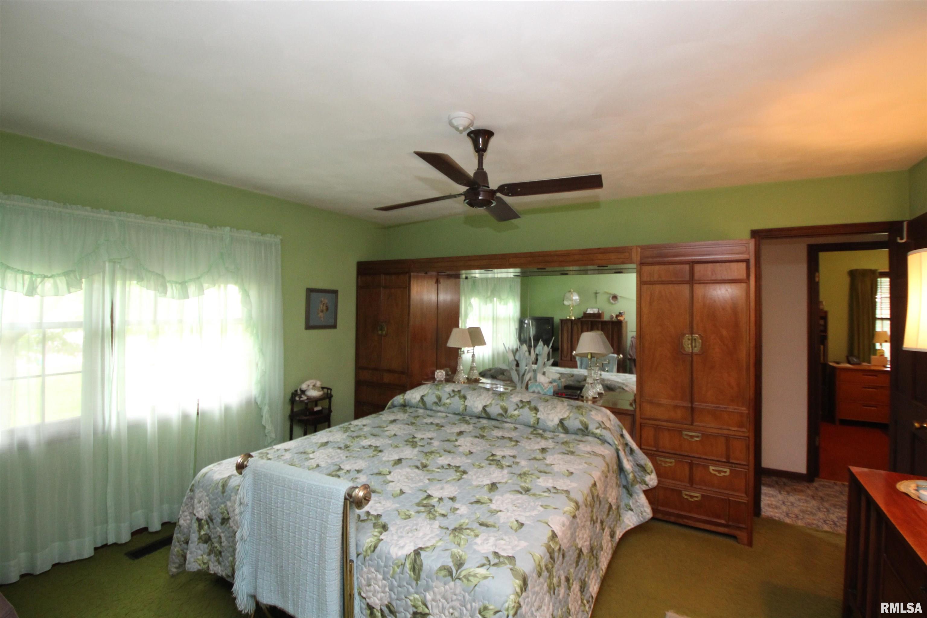 1616 West Queens Court Road Peoria, IL 61614 - Photo 26 of 52 Gallery Image 26