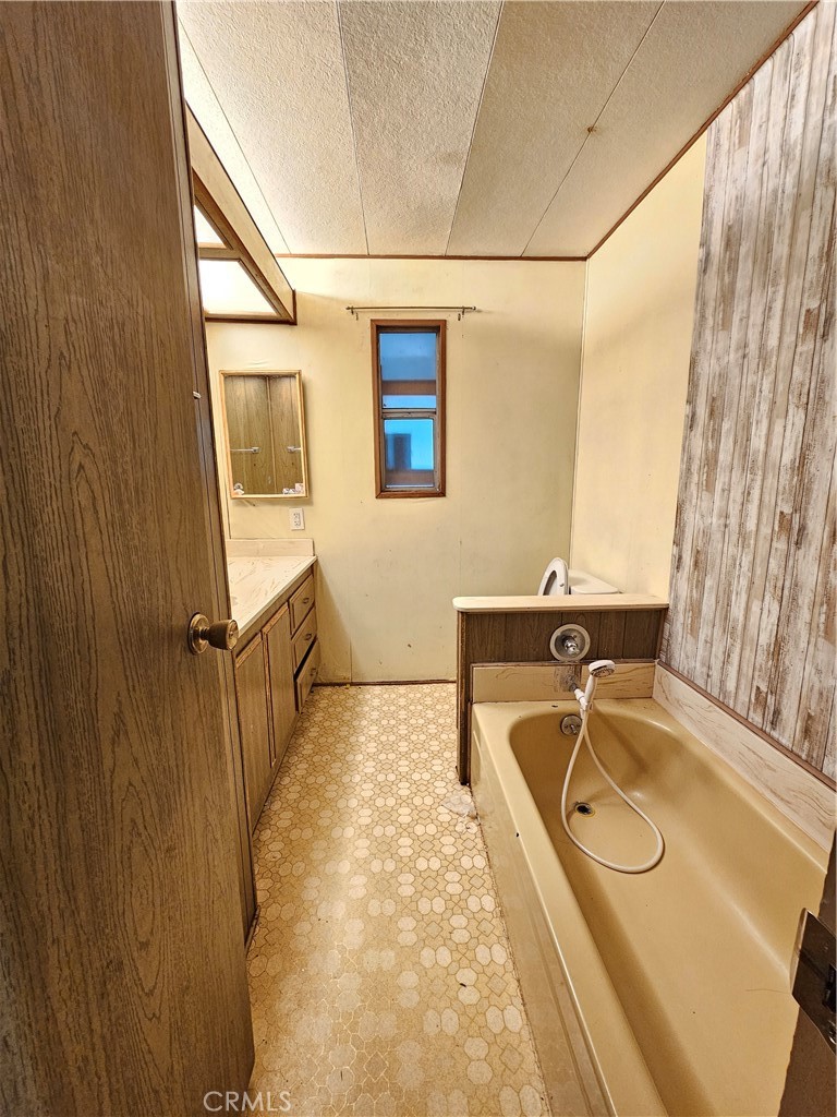 21298 Calistoga Road Middletown, CA 95461 - Photo 37 of 38 Gallery Image 37