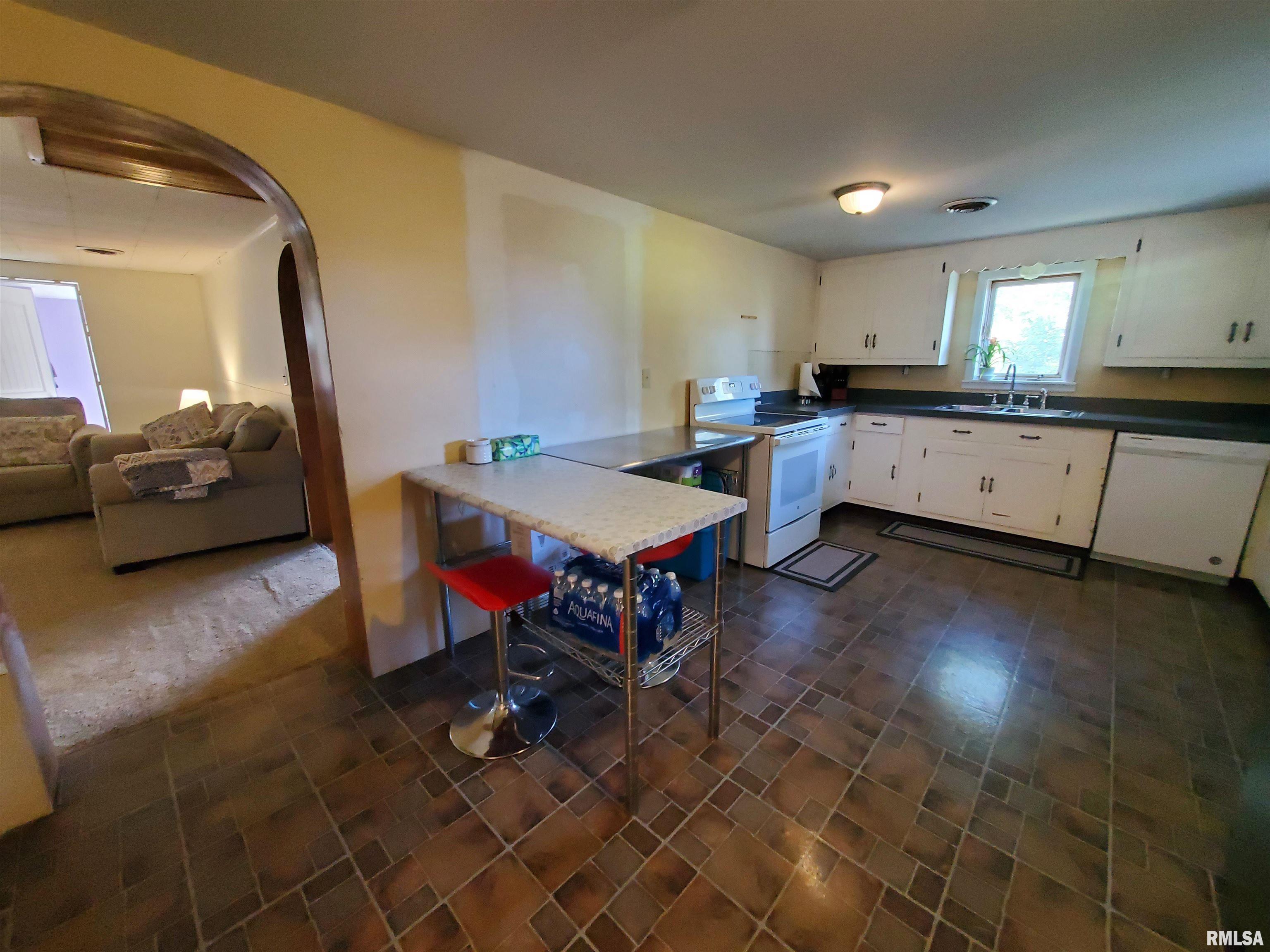705 West Main Street Ashland, IL 62612 - Photo 15 of 24
