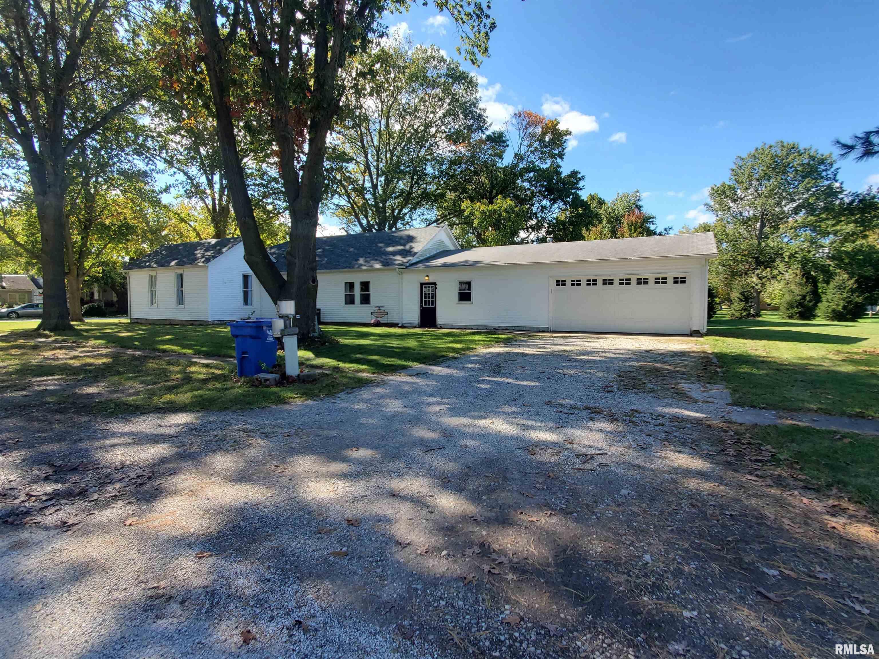 705 West Main Street Ashland, IL 62612 - Photo 4 of 24