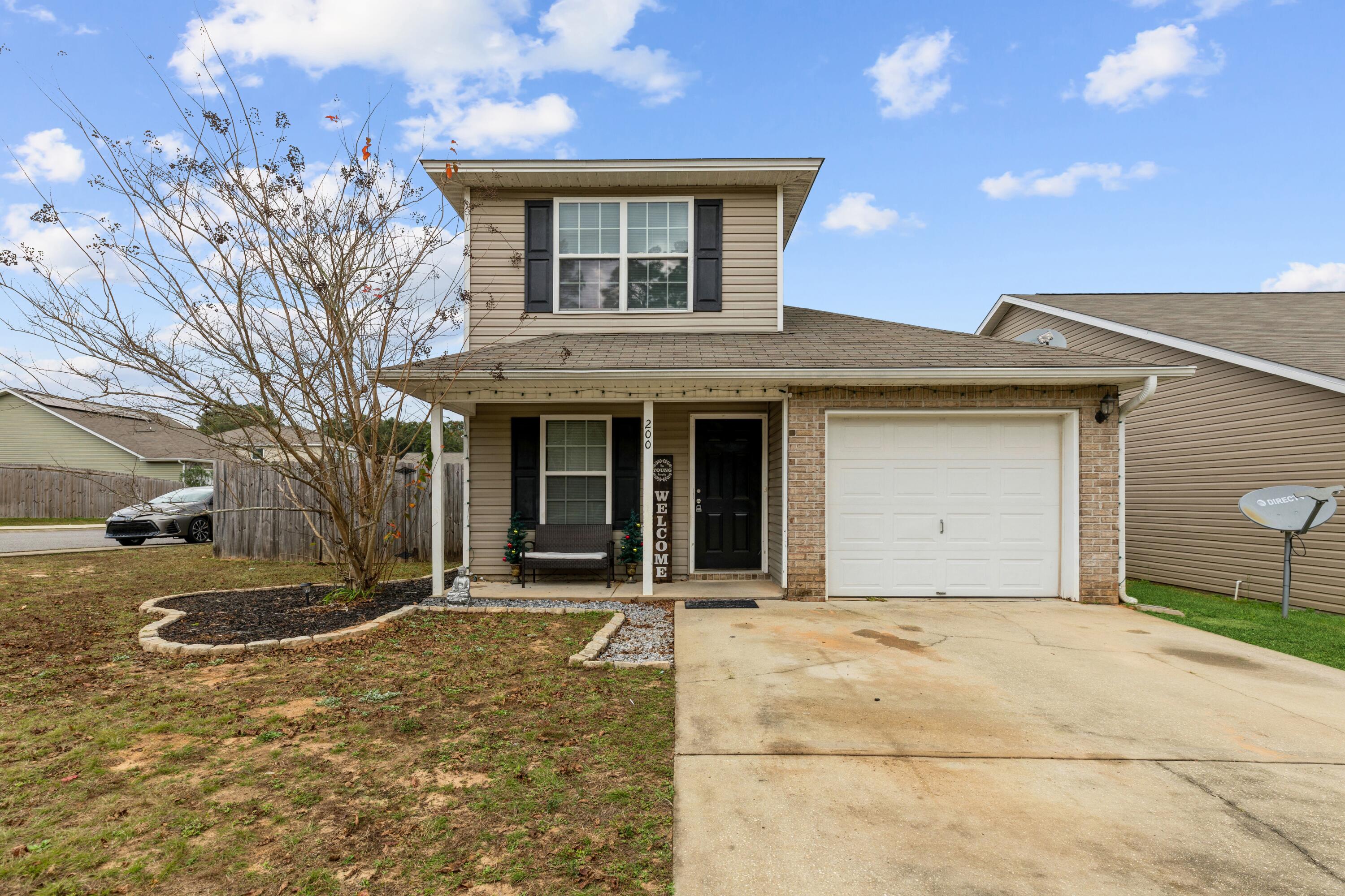 200 Wainwright Drive Crestview, FL 32539 - Photo 1 of 17 front view of a house