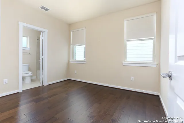 $2,450 | 3831 Harry Wurzbach Road, Unit 17, San Antonio, TX 78209