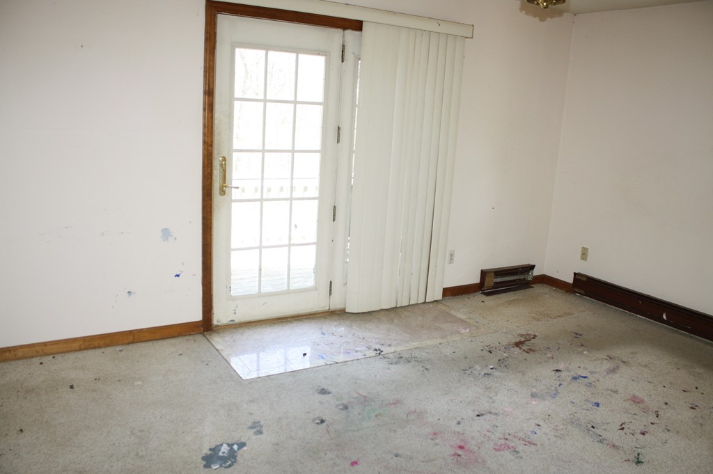 301 Coles Meadow Road Northampton, MA 01060 - Photo 10 of 10 Gallery Image 10