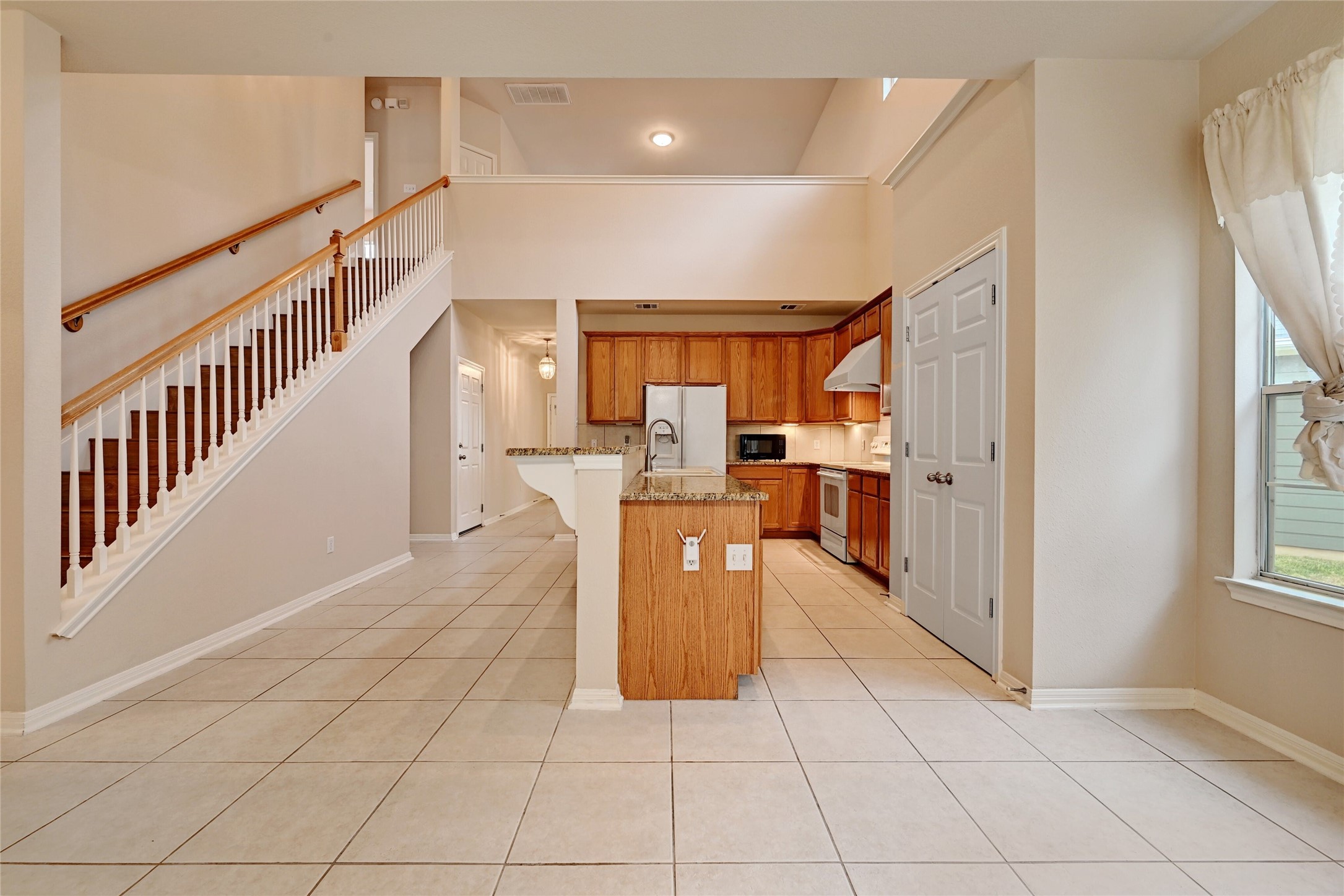 411 West St Elmo Road, Unit 34 Austin, TX 78745 - Photo 13 of 34