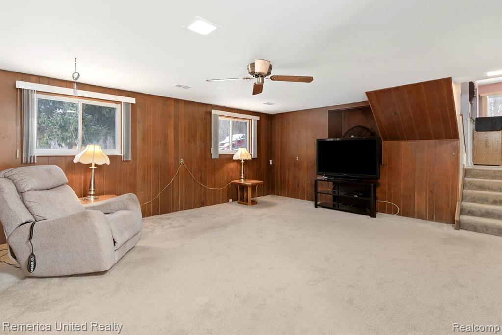 5731 Flemings Lake Road Clarkston, MI 48348 - Photo 18 of 54 Gallery Image 18